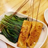 周五晚上当然是爽麻烤鱼🐟➕大口吃肉烧烤啦