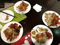 -聚春园自助餐厅(东街口店)