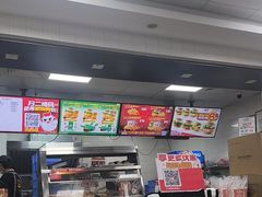 -华莱士·全鸡汉堡(长安街口店)
