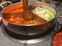 -晓宇重庆火锅(西安荟聚店)