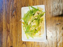 -平娃三宝烧烤·面食(南小街店)