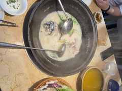 -陈大锅·岳阳鱼馆·地道岳阳菜(美食街店)