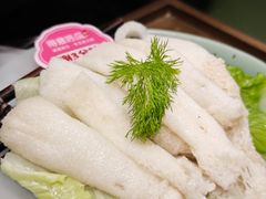 -得意咚瓜·顺德鱼生·冬瓜火锅(深圳首店)