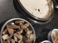 -山地居烤全羊·柴火鸡(大坪-半山公馆店)