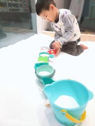 -趣游baby swim婴童游泳·盐氧护(旭辉u天地店)