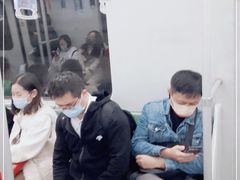 -南京西路(地铁站)