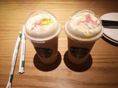 -星巴克(上海虹桥新天地二店)