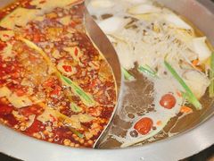 -沸炉重庆老火锅(军事博物馆店)