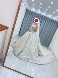 -艾朵婚纱