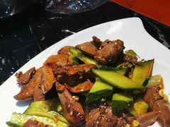 -袁小二大东北铁锅炖(吉祥村总部)