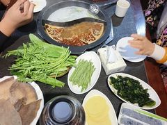 -陈府大宅门成都火锅·手切鲜肉(太原街店)