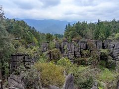 -梭布垭石林景区