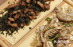 Tea-Scented Crispy Spare Ribs