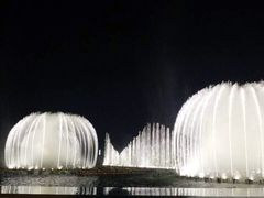 -东港音乐喷泉广场