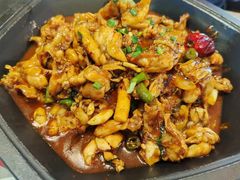 老佛爷香辣紫苏牛蛙-老佛爷正宗铜炉蛙锅(五道口店)