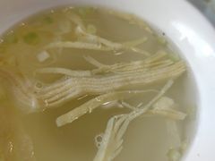 -笑来喜馄饨小笼工坊店(湖滨街店)