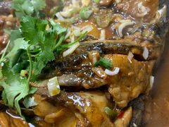 德莫利炖活鱼-李记饺子·熏酱东北菜(欢乐谷店)
