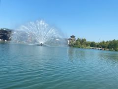 -茅山东方盐湖城景区