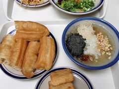 -正南齐北·老街糯米团(洪崖洞店)