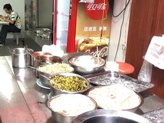 -金陵老丁家馄饨(新街口店)