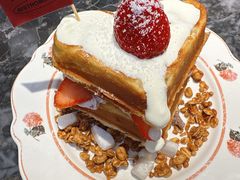 草莓芝士华夫饼-捌川(武汉天地壹方购物中心店)