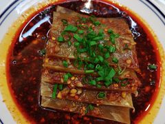 自制皮冻-长安炊烟庭院陕菜(七路明光路店)