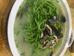 -瑞记湛江鸡饭店·粤西第一鸡(粤垦店)