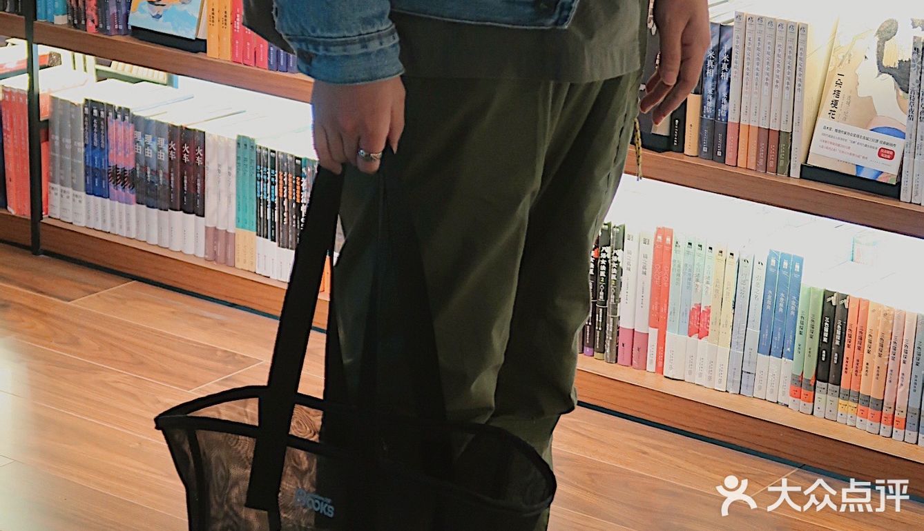 文轩BOOKS｜招商花园｜日系书屋｜亲子乐园｜宝藏书店