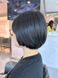 -一東造型烫发染发