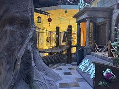 -暴风岛沉浸式体验馆(百联世纪店)