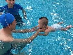 -小小王国亲子游泳俱乐部(锦辉中心)