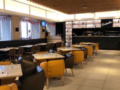 大堂-必胜客(海滨店)