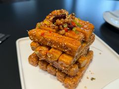 -铜锣湾·有麝自然香(渝北财富中心店)