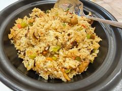牛肝菌炒饭-原林野山菌火锅·炒菌(关上野生菌一条街店)