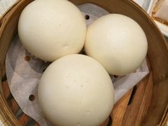 奶黄流沙包-御宝轩(益丰·外滩源店)
