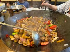 -富正毅三下锅·湘西韵味(天门山索道店)