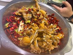 干锅牛蛙-馋嘴蛙火锅