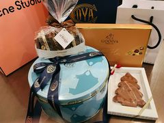 -Laderach 莱德拉(上海环贸iapm店)