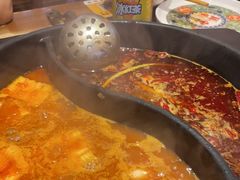 -沸炉重庆老火锅(军事博物馆店)