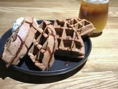 巧克力华夫饼-ZM COFFEE(西安路店)