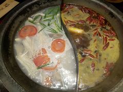 -宽板凳老灶火锅(南礼士路店)