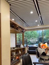 -MARTIN'S BARBER SHOP男士理发馆