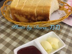 槽子面包切片-华梅西餐厅(哈尔滨中央大街店)