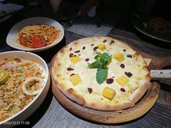 -喜洲吧·江畔老船厂·庭院餐厅(喜临院店)