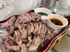 精品手扒肉-那达慕蒙古风味酒楼
