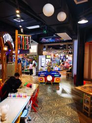 -卡通尼乐园(新达汇三林店)
