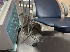 -上海仁爱医院口腔科 · 种植