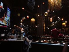 -胡桃里乐队酒馆(鎏嘉码头店)