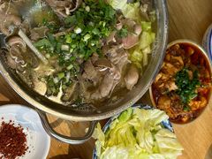 -谢老五跷脚牛肉·非遗传承店