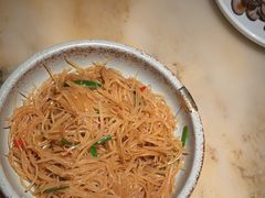 -佬麻雀·新湘菜(珠海金发购物中心店)